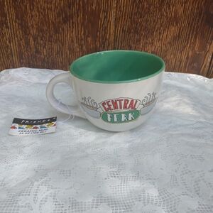 Silver Buffalo Friends Central Perk Ceramic Mug